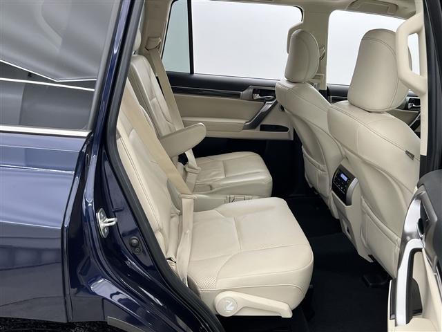 used 2022 Lexus GX 460 car, priced at $57,989