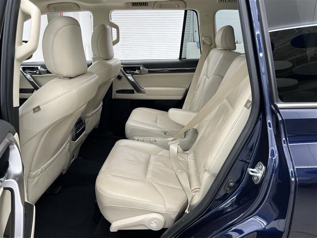 used 2022 Lexus GX 460 car, priced at $57,989