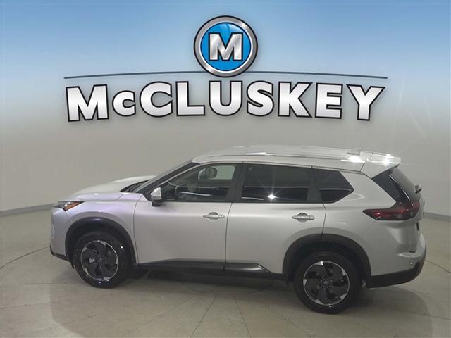 used 2025 Nissan Rogue car, priced at $27,989