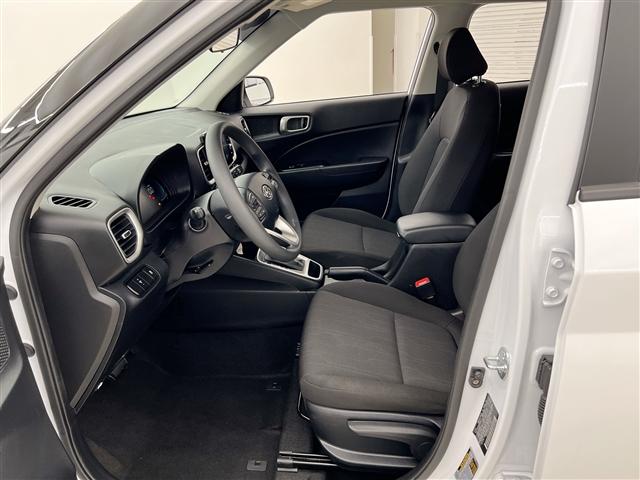 used 2025 Hyundai Venue car, priced at $22,989