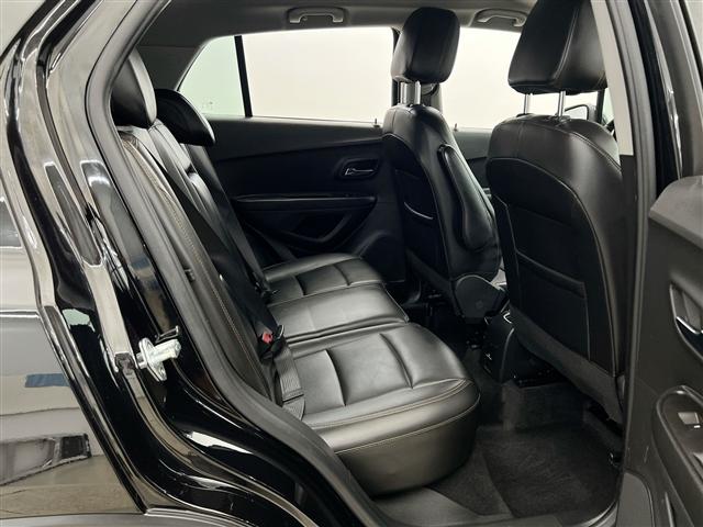 used 2022 Chevrolet Trax car, priced at $20,387