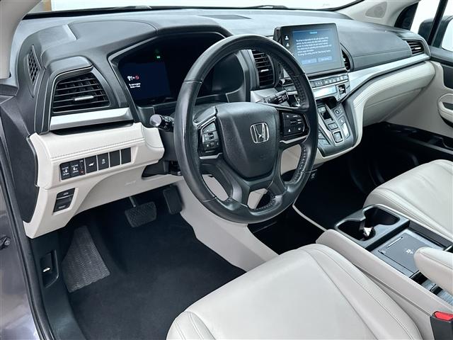 used 2025 Honda Odyssey car, priced at $38,390