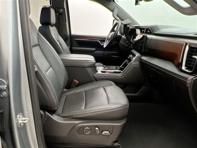 used 2024 GMC Sierra 2500 car, priced at $82,989
