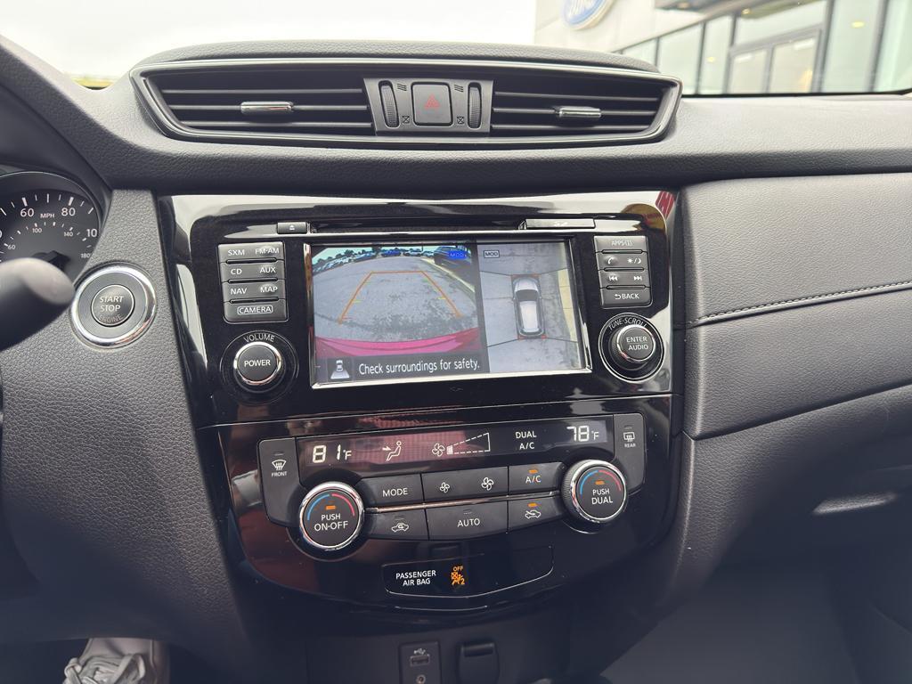 used 2017 Nissan Rogue car