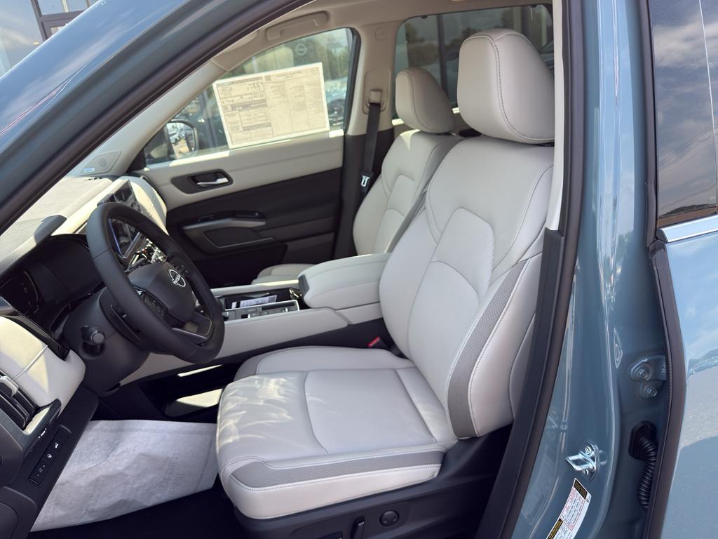 new 2026 Nissan Pathfinder car, priced at $46,411