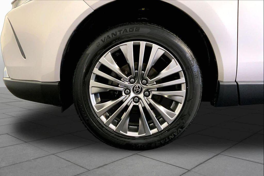 used 2022 Toyota Venza car, priced at $26,939