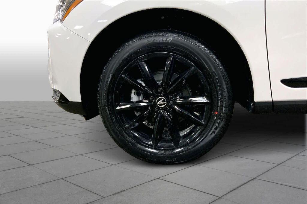 new 2026 Acura RDX car, priced at $47,645
