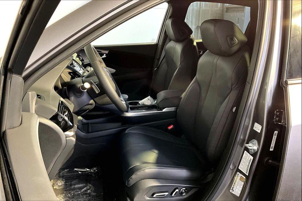 new 2026 Acura RDX car, priced at $56,900
