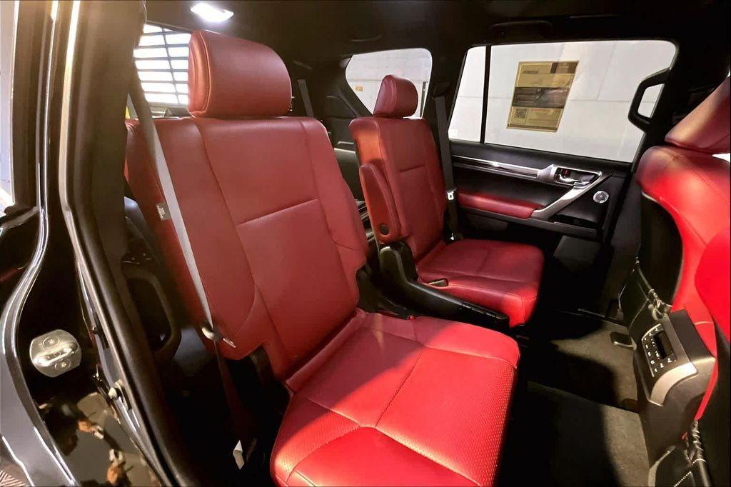used 2023 Lexus GX 460 car, priced at $56,897