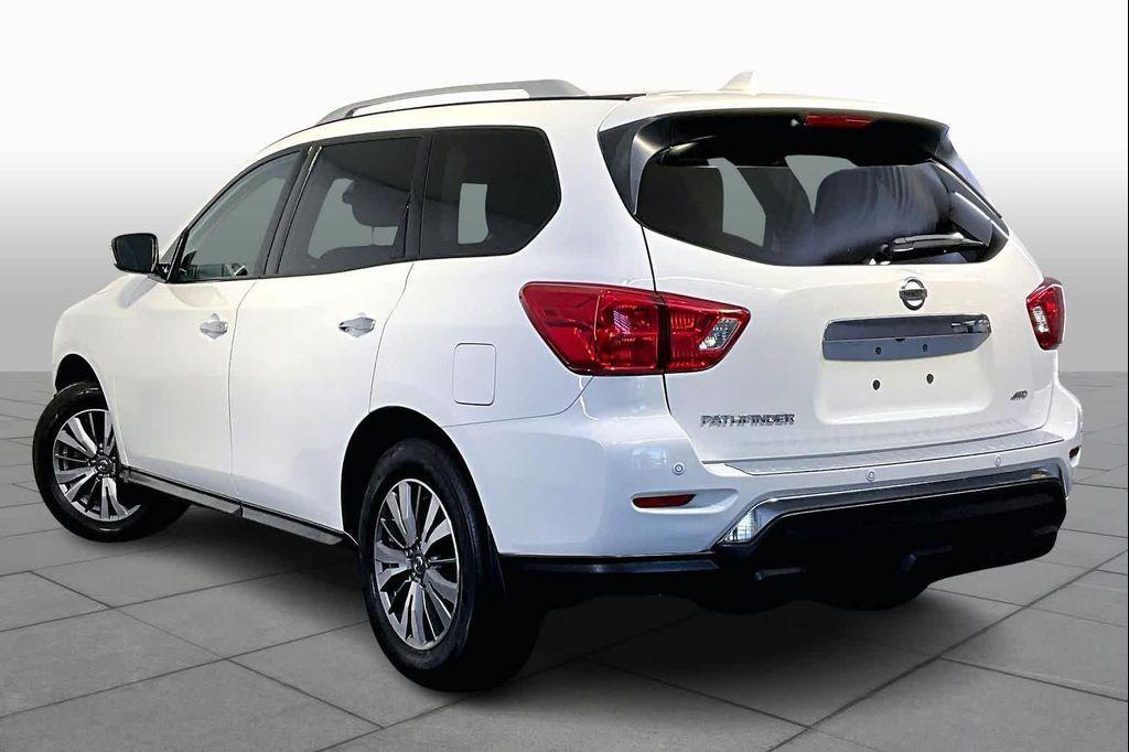 used 2020 Nissan Pathfinder car, priced at $18,998