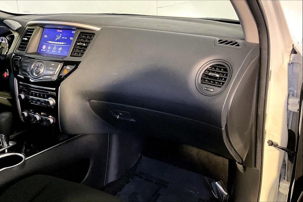 used 2020 Nissan Pathfinder car, priced at $18,998