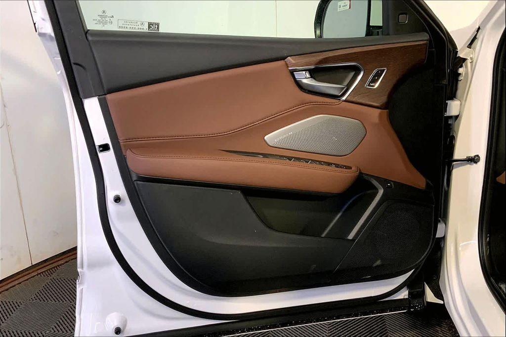 new 2026 Acura RDX car, priced at $54,900