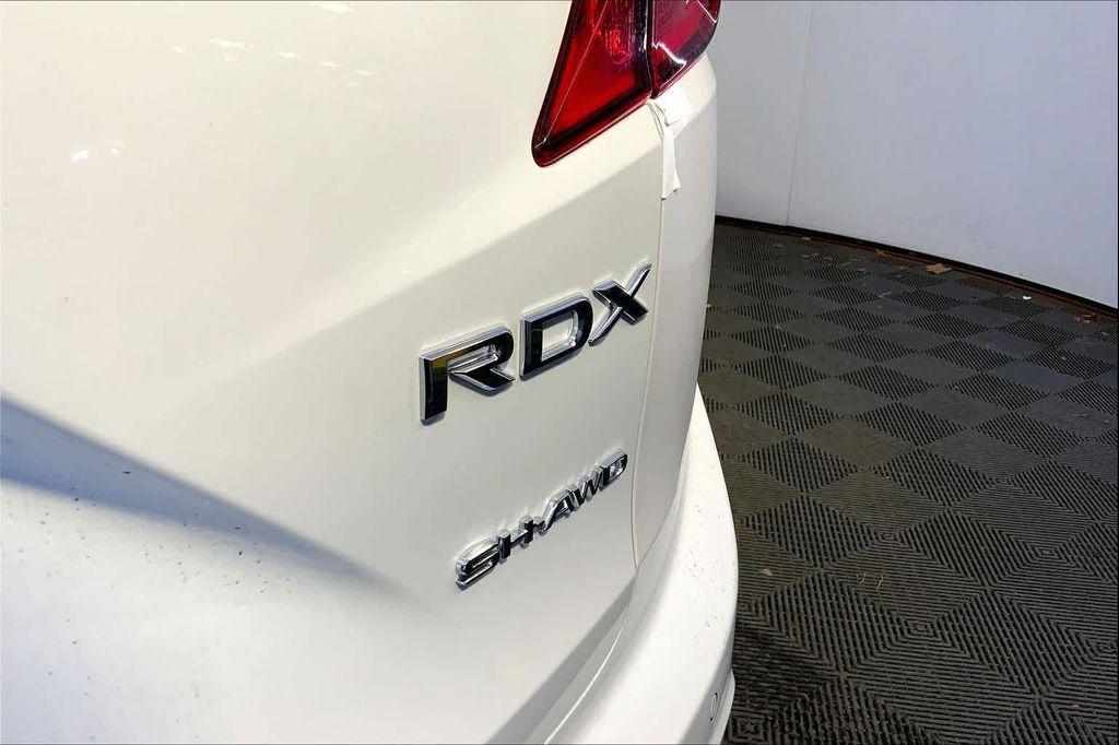 new 2026 Acura RDX car, priced at $54,900