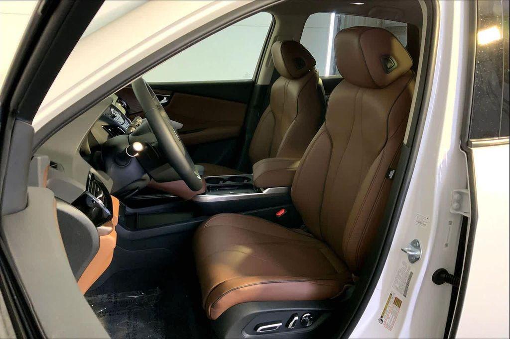 new 2026 Acura RDX car, priced at $54,900