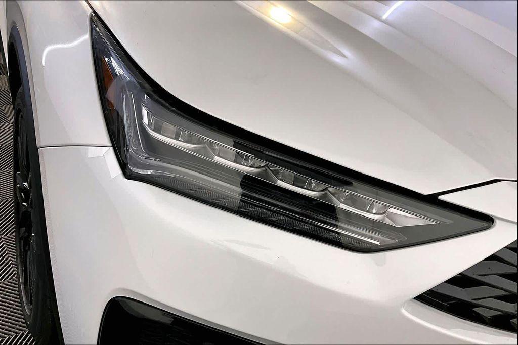 new 2026 Acura MDX car, priced at $70,950