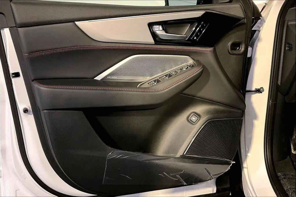 new 2026 Acura MDX car, priced at $70,950