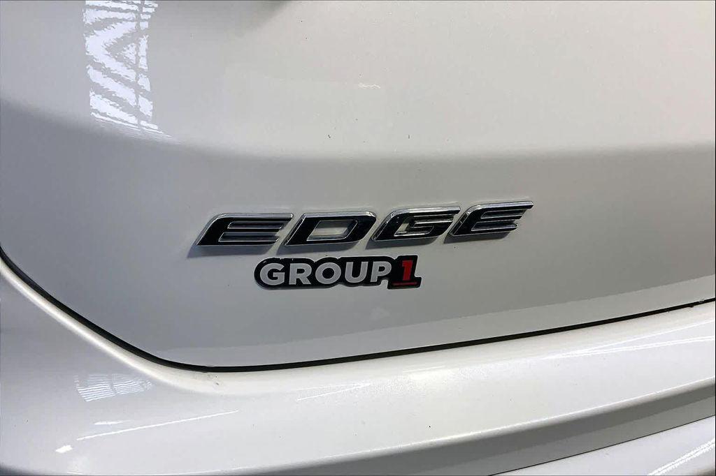 used 2020 Ford Edge car, priced at $19,553