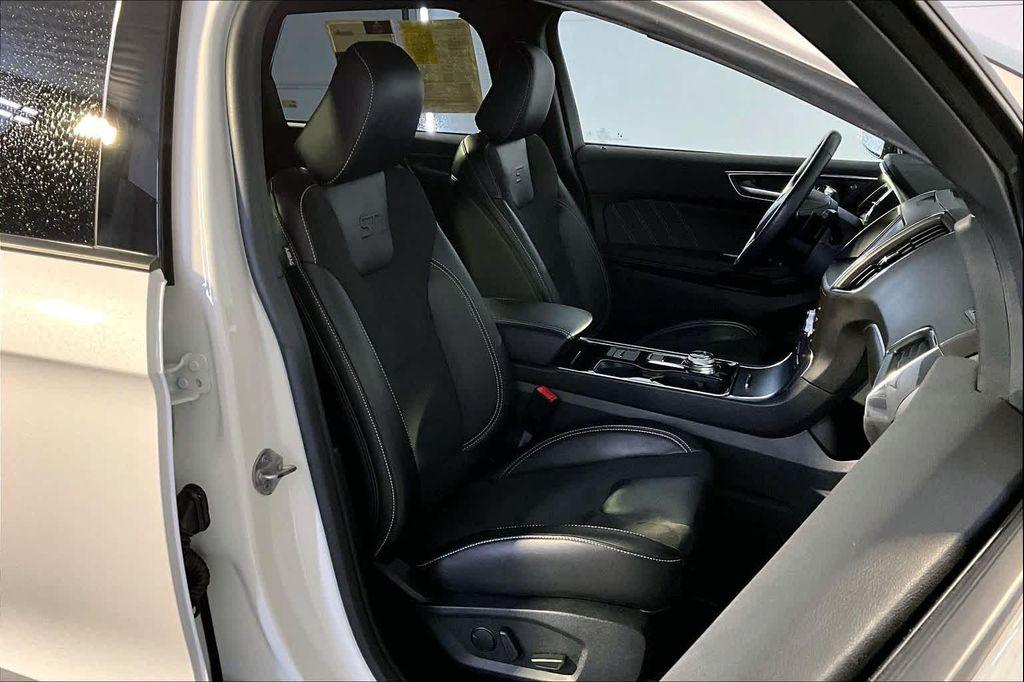 used 2020 Ford Edge car, priced at $19,553