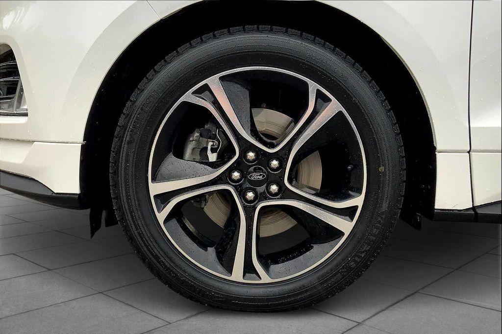 used 2020 Ford Edge car, priced at $21,764