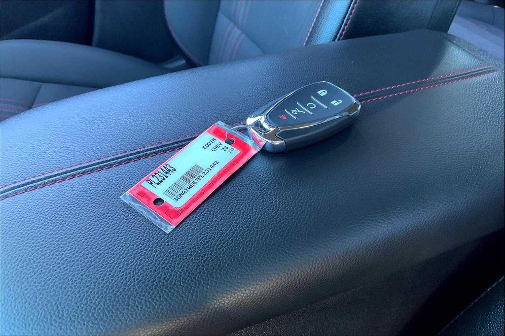 used 2023 Chevrolet Equinox car, priced at $22,498