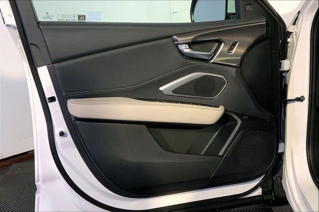 new 2026 Acura RDX car, priced at $47,150