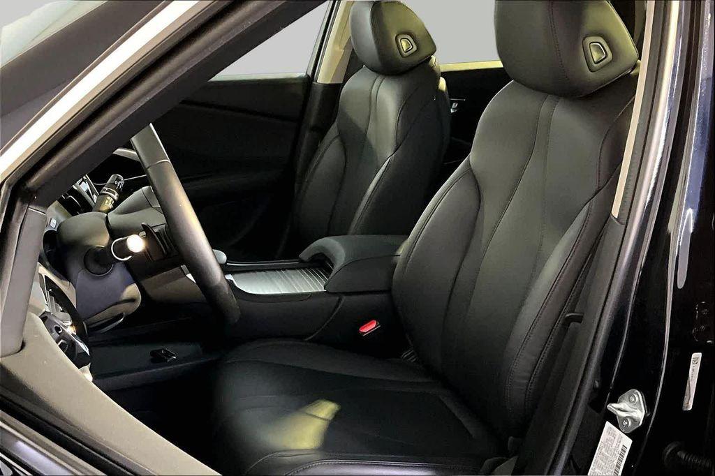 used 2024 Acura RDX car, priced at $35,791