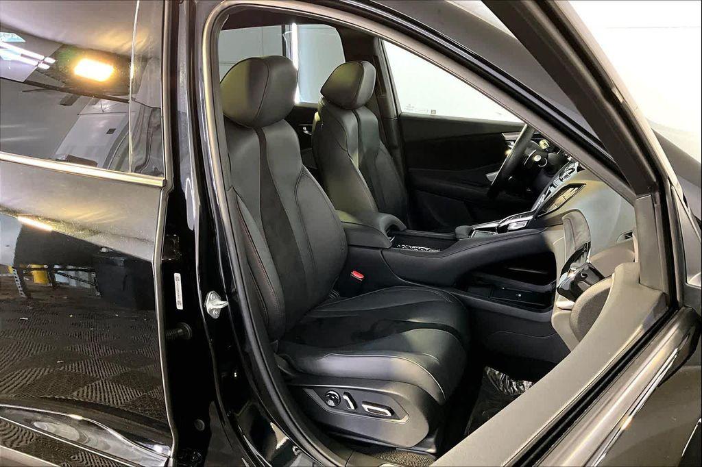 used 2022 Acura RDX car, priced at $31,555