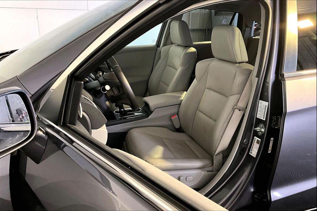 used 2018 Acura RDX car, priced at $16,777