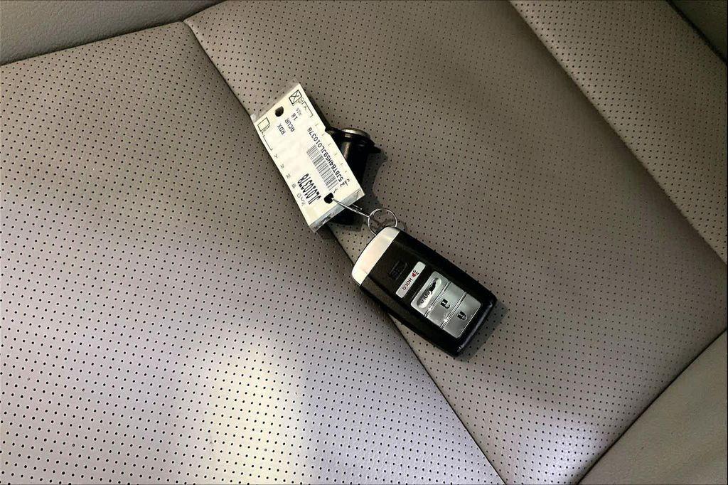 used 2018 Acura RDX car, priced at $16,777