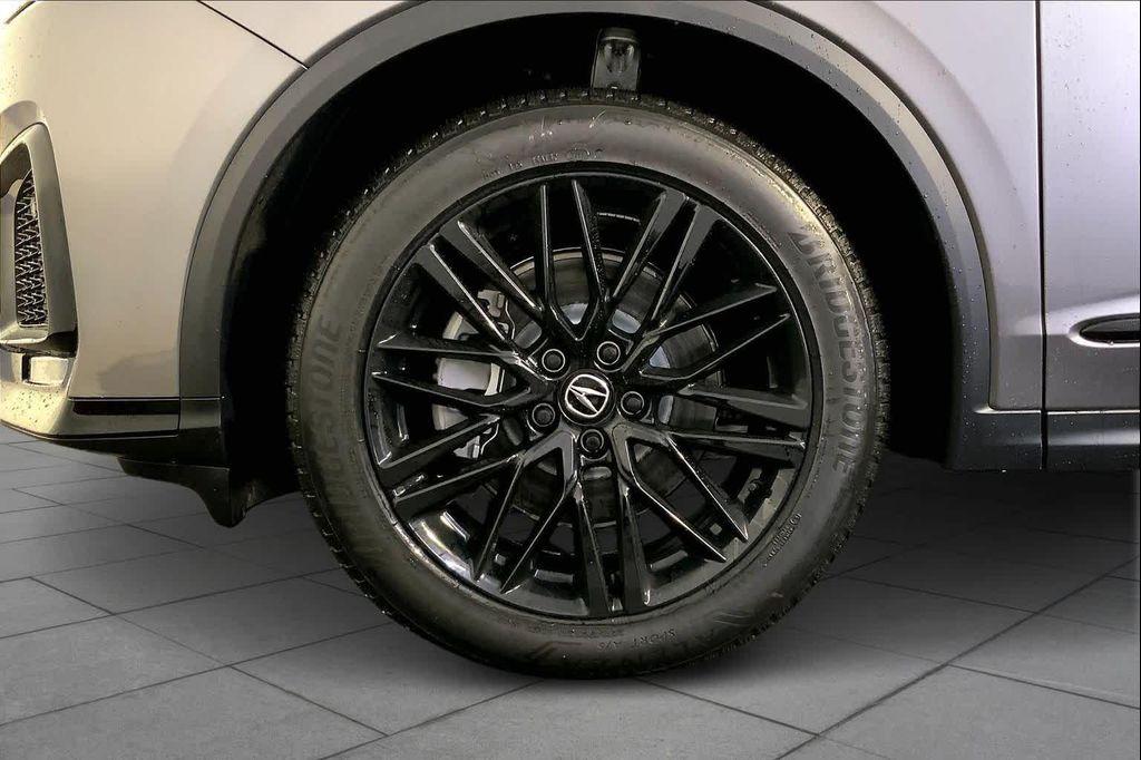 new 2026 Acura MDX car, priced at $70,850