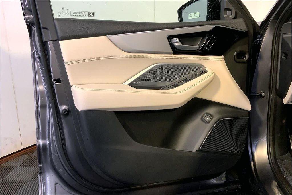 new 2026 Acura MDX car, priced at $70,850