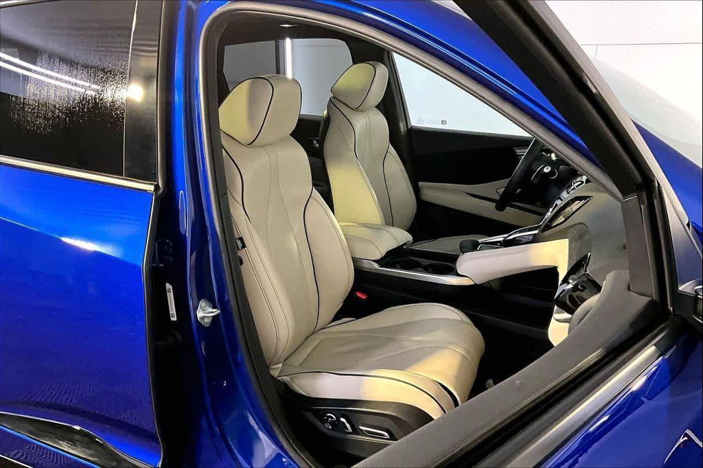 used 2025 Acura RDX car, priced at $45,587