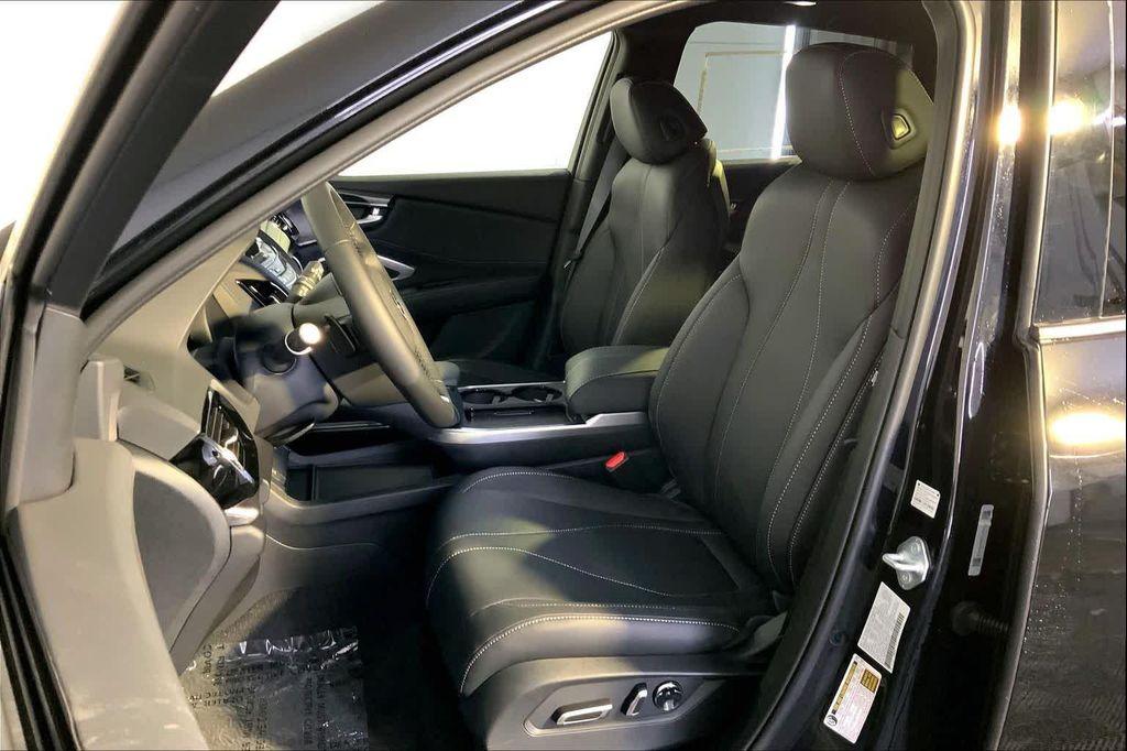 new 2026 Acura RDX car, priced at $47,150