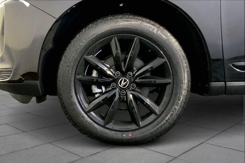 new 2026 Acura RDX car, priced at $47,150