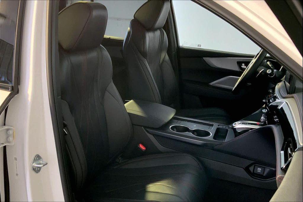 used 2025 Acura MDX car, priced at $58,498