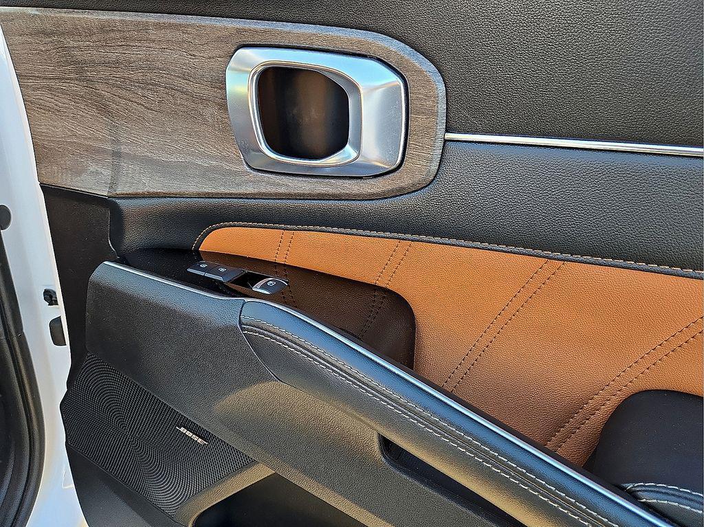 used 2022 Kia Sorento car, priced at $27,680