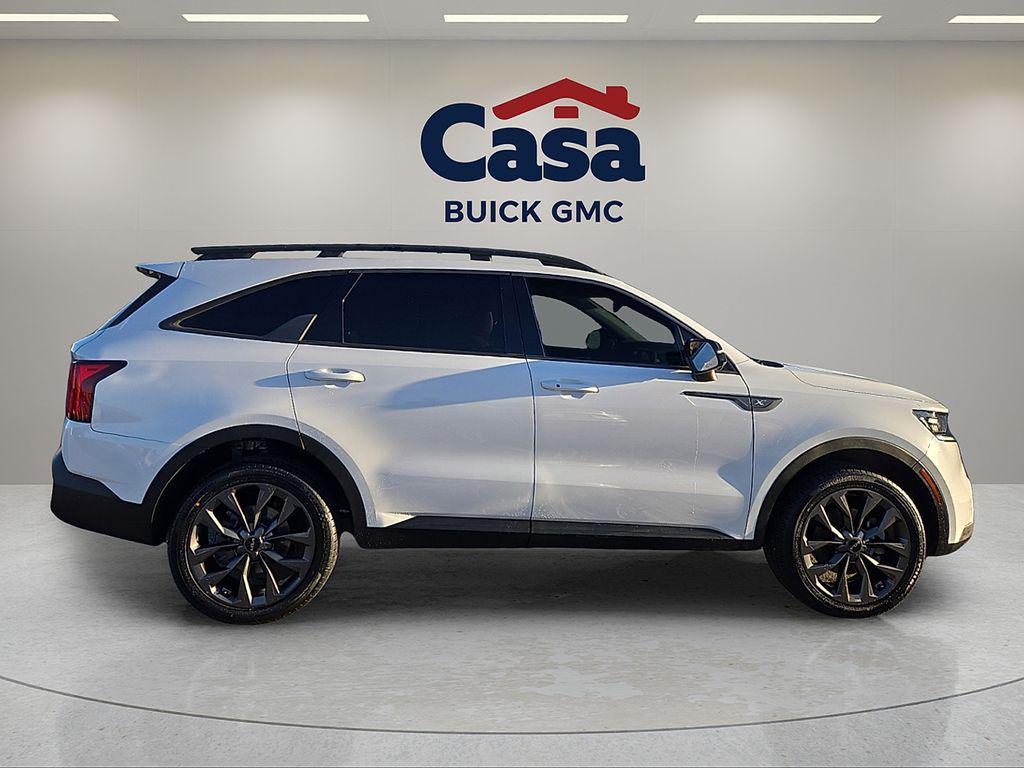 used 2022 Kia Sorento car, priced at $27,680