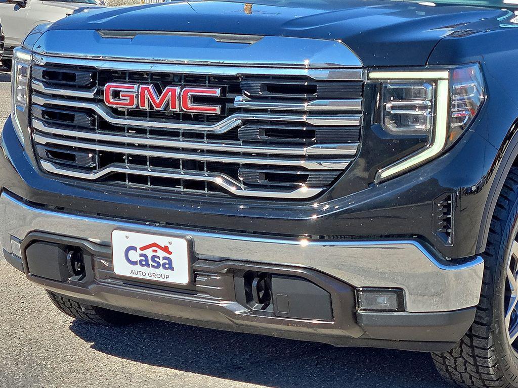 used 2022 GMC Sierra 1500 car, priced at $43,585
