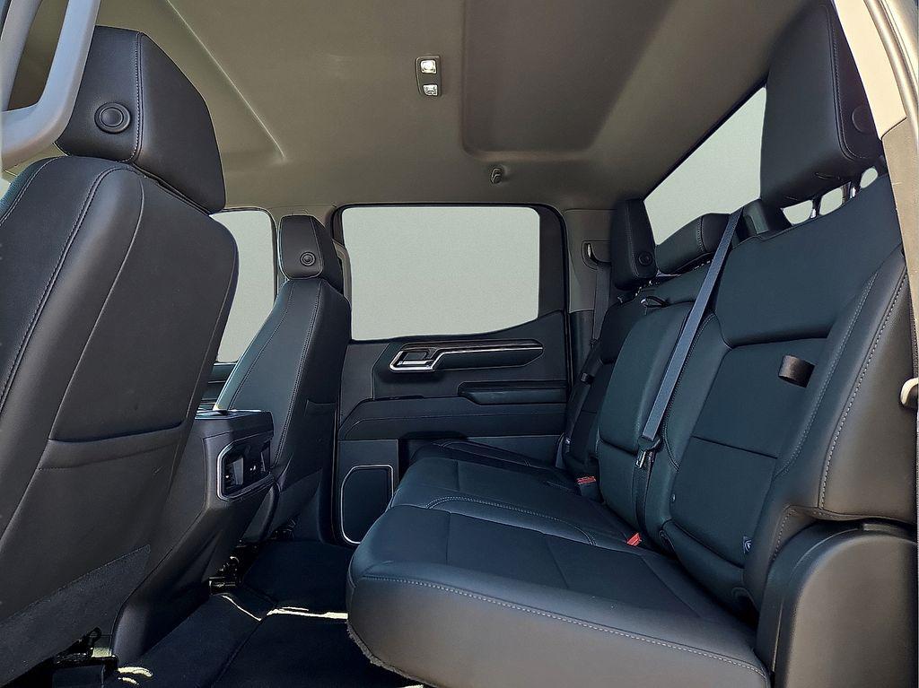 used 2022 GMC Sierra 1500 car, priced at $43,585