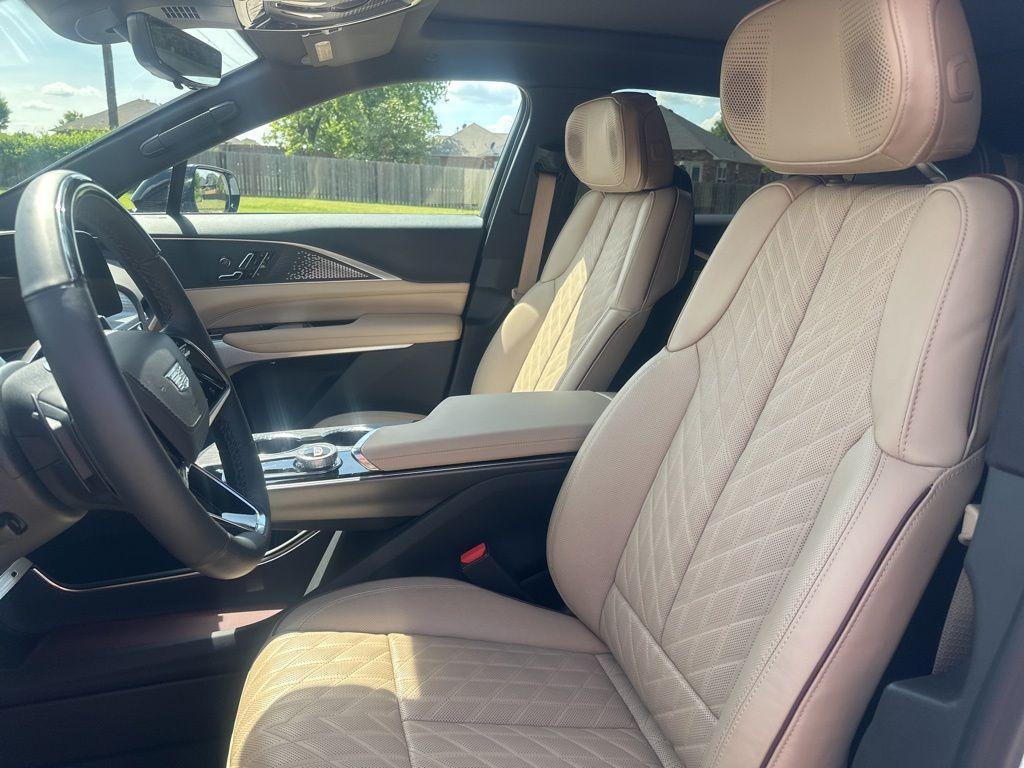used 2025 Cadillac LYRIQ car, priced at $53,500