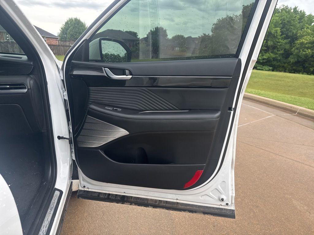 used 2025 Hyundai Palisade car, priced at $46,555