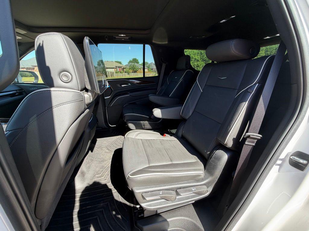 used 2024 Cadillac Escalade car, priced at $77,985