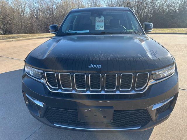 used 2024 Jeep Grand Cherokee car, priced at $33,000