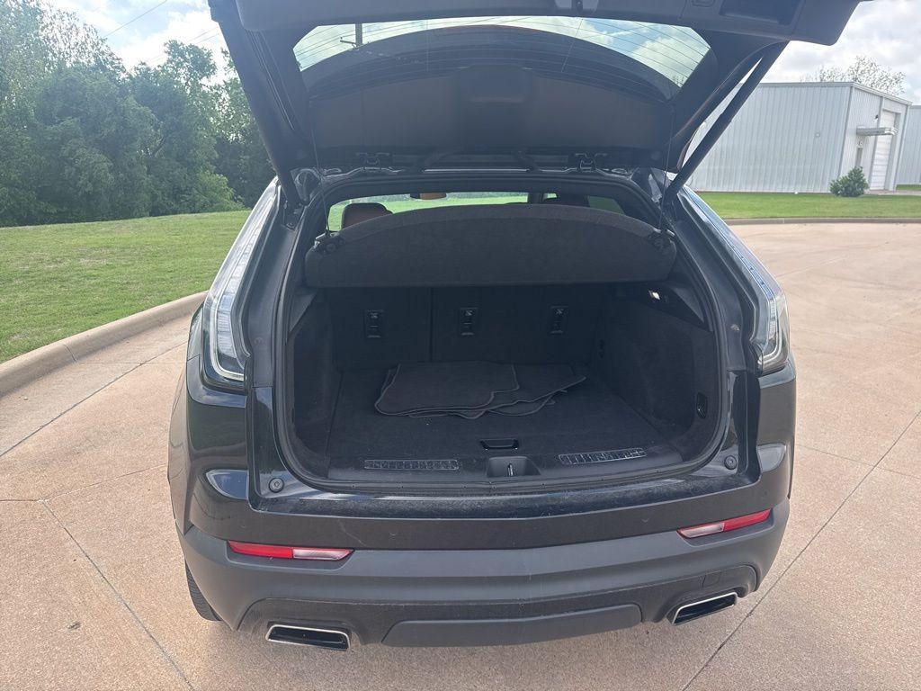used 2023 Cadillac XT4 car, priced at $29,490