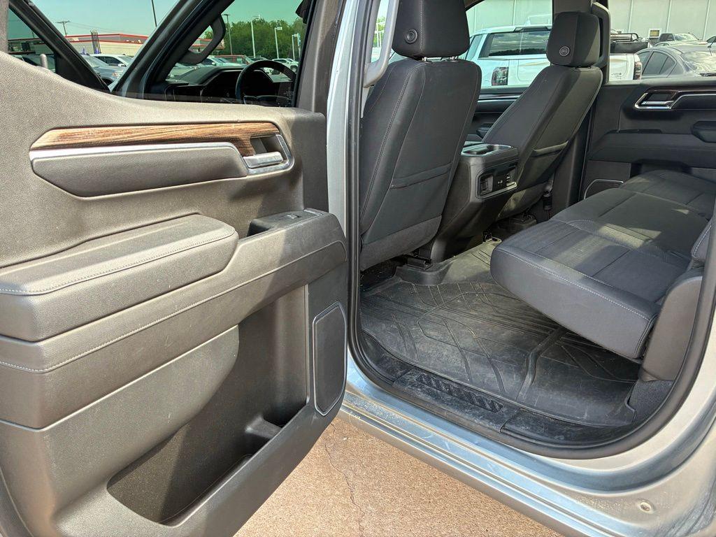 used 2023 Chevrolet Silverado 1500 car, priced at $39,524