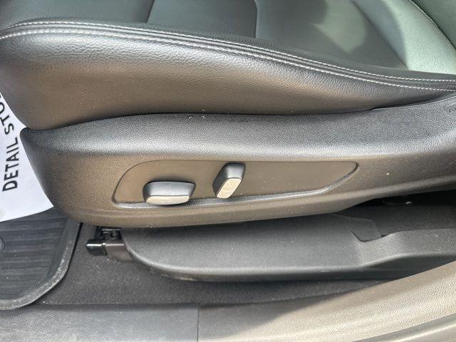 used 2023 Cadillac XT6 car, priced at $27,480