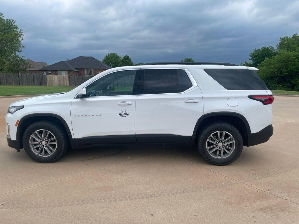 used 2023 Chevrolet Traverse car, priced at $21,985