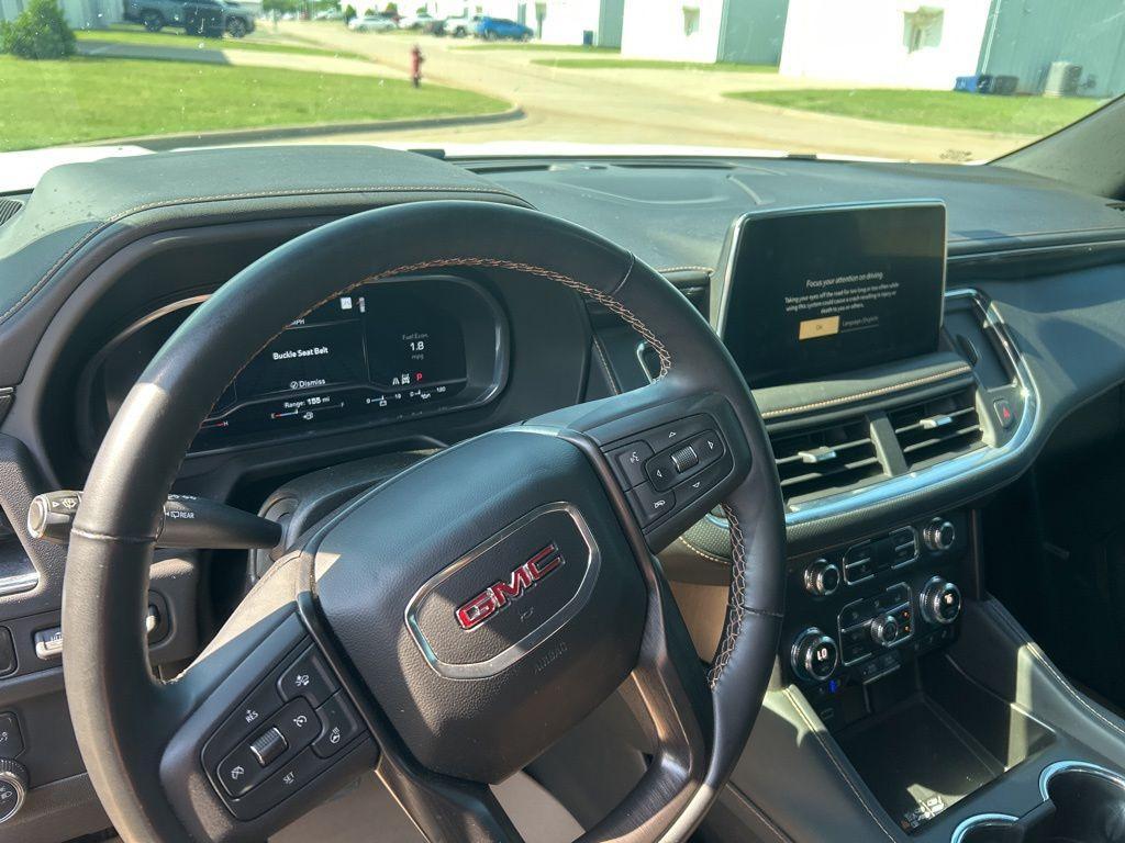 used 2023 GMC Yukon XL car, priced at $48,000