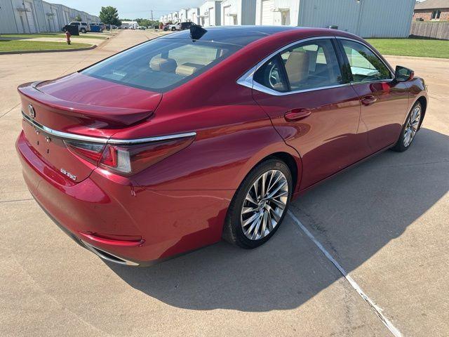used 2022 Lexus ES 350 car, priced at $38,800