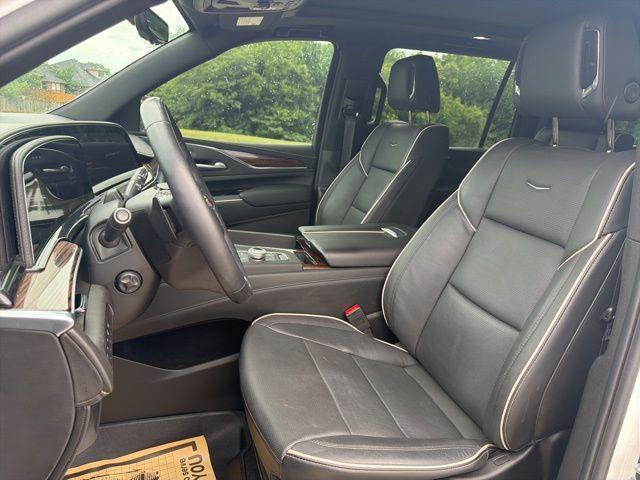 used 2024 Cadillac Escalade ESV car, priced at $69,000
